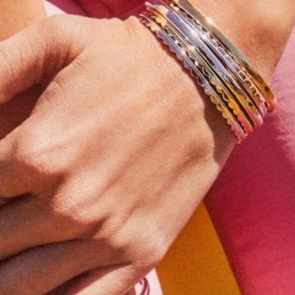 Kendra Scott Jewelry - Kendra Scott Silver Cuff like new never worn